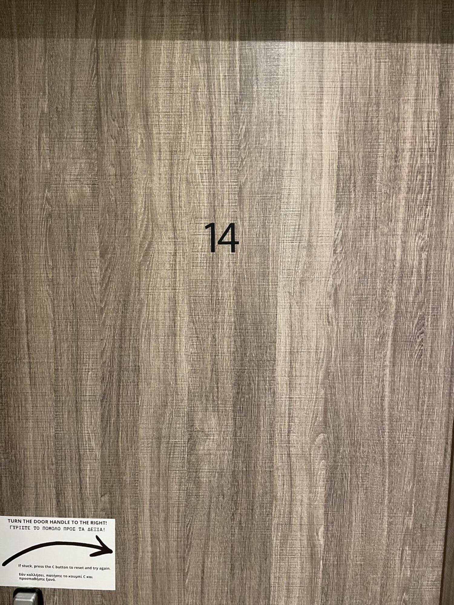 Liberal Mini Rooms & Suites Афины Экстерьер фото