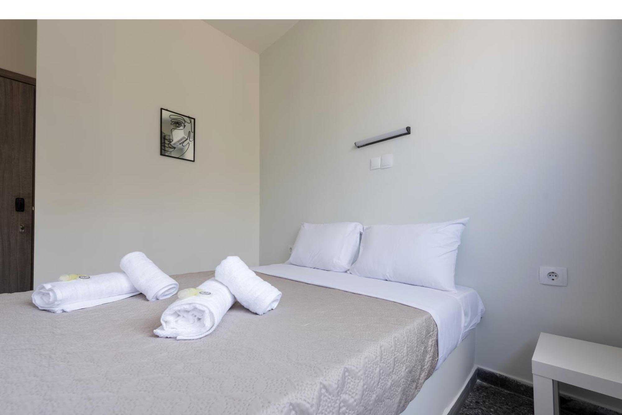 Liberal Mini Rooms & Suites Афины Экстерьер фото