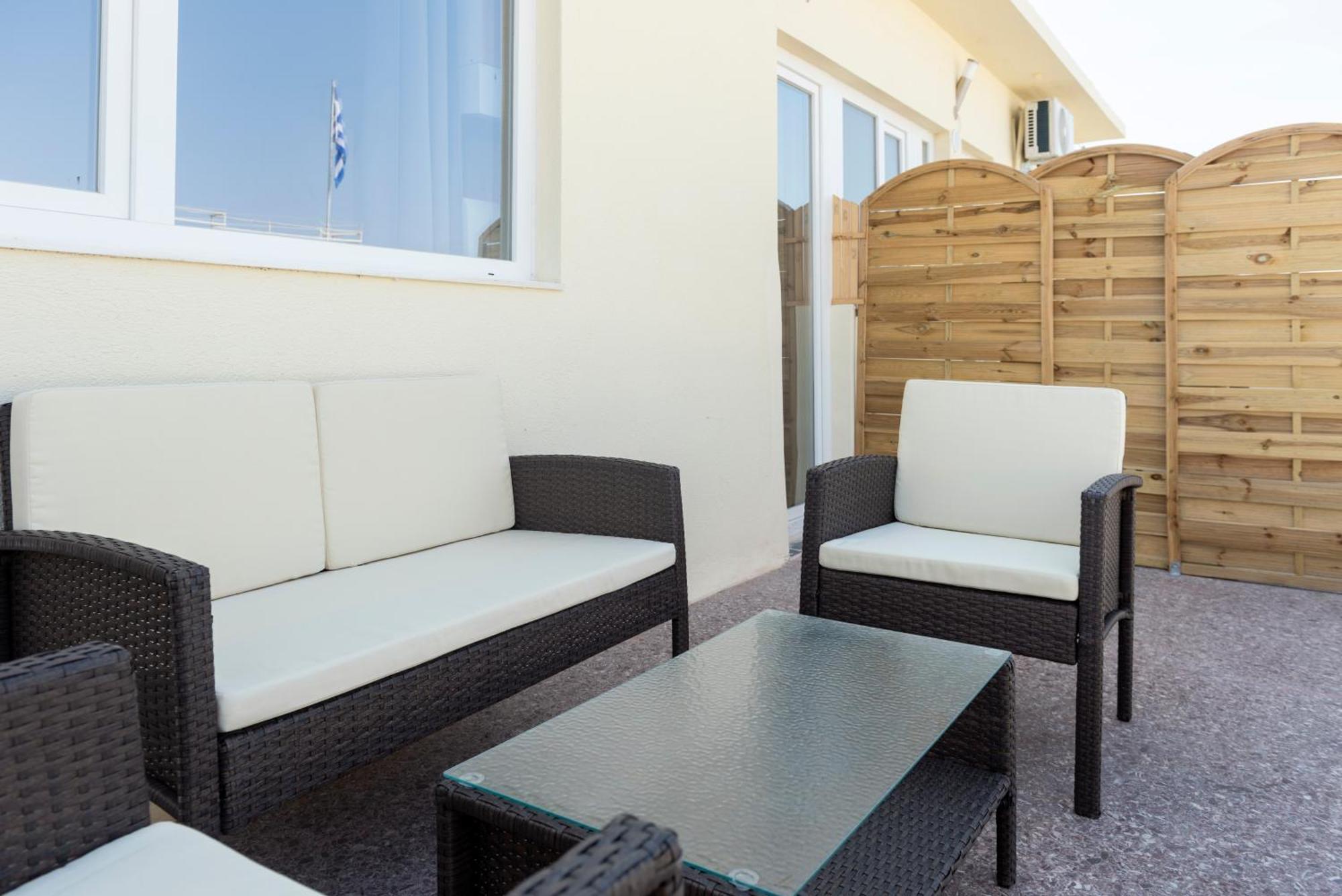 Liberal Mini Rooms & Suites Афины Экстерьер фото